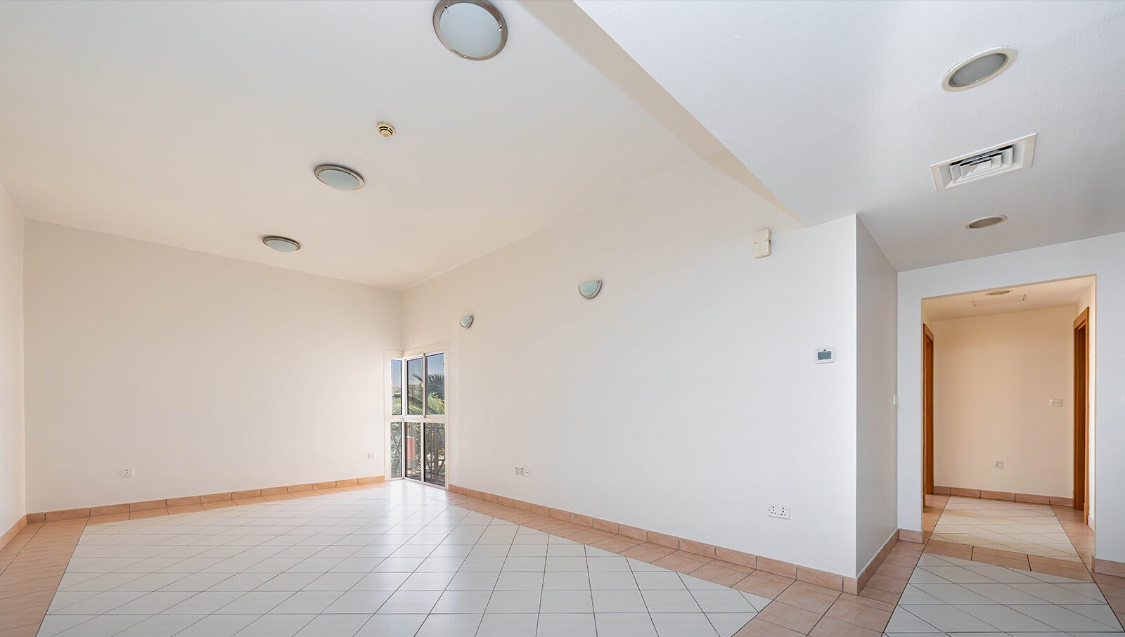 Unfurnished 2-BHK | AC & Gas Included | Mesaimeer City — photo 2